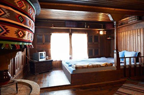 The House With The Vine Guest House Жеравна Екстер'єр фото