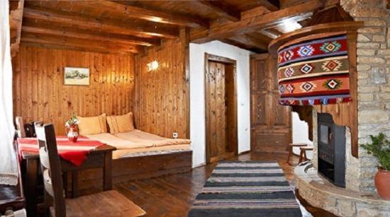 The House With The Vine Guest House Жеравна Екстер'єр фото