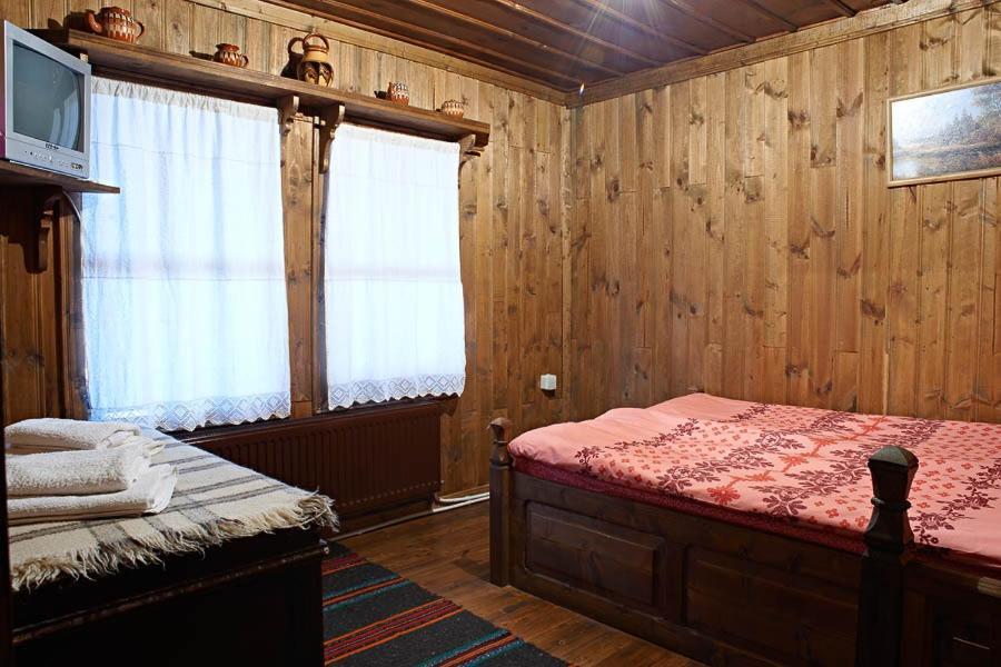 The House With The Vine Guest House Жеравна Екстер'єр фото